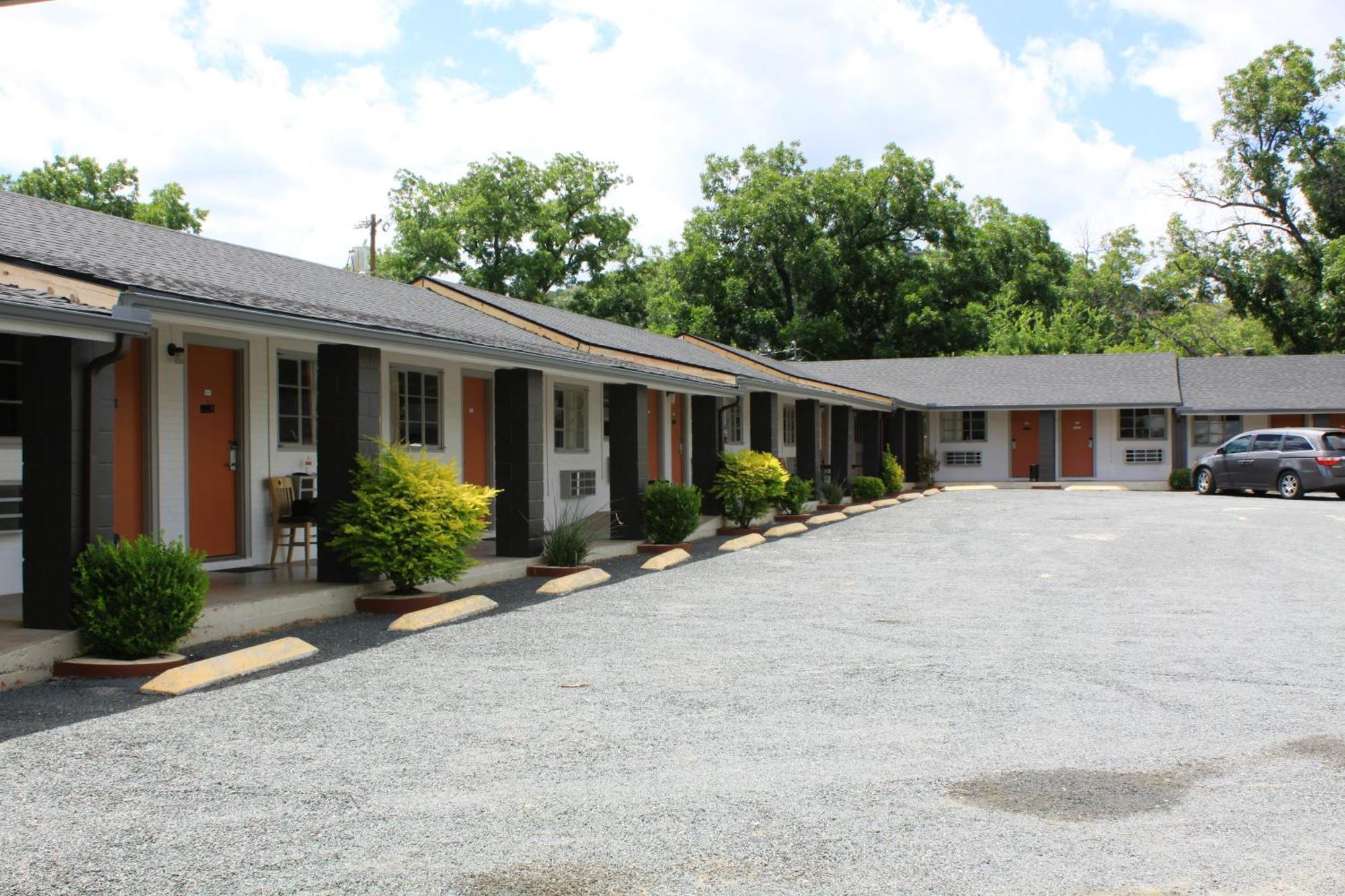 Sun Valley Motel Junction
