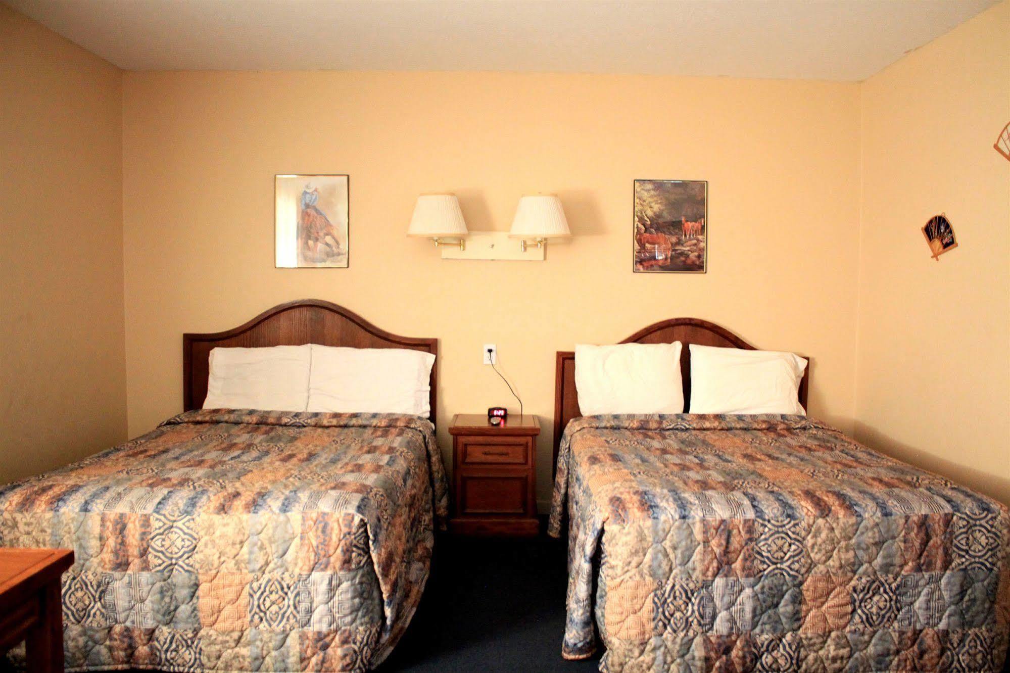 Sun Valley Motel Junction