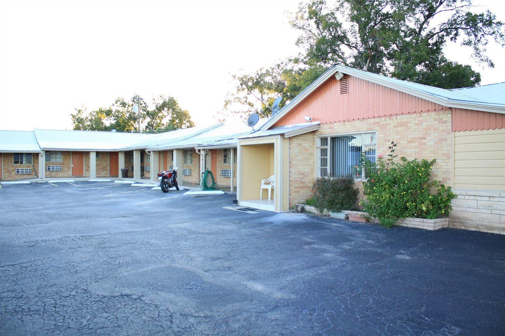 Sun Valley Motel
